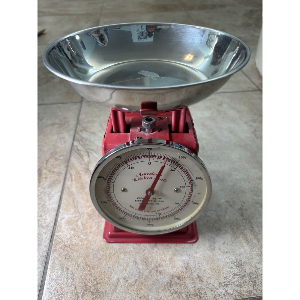 Vintage American Kitchen Scale